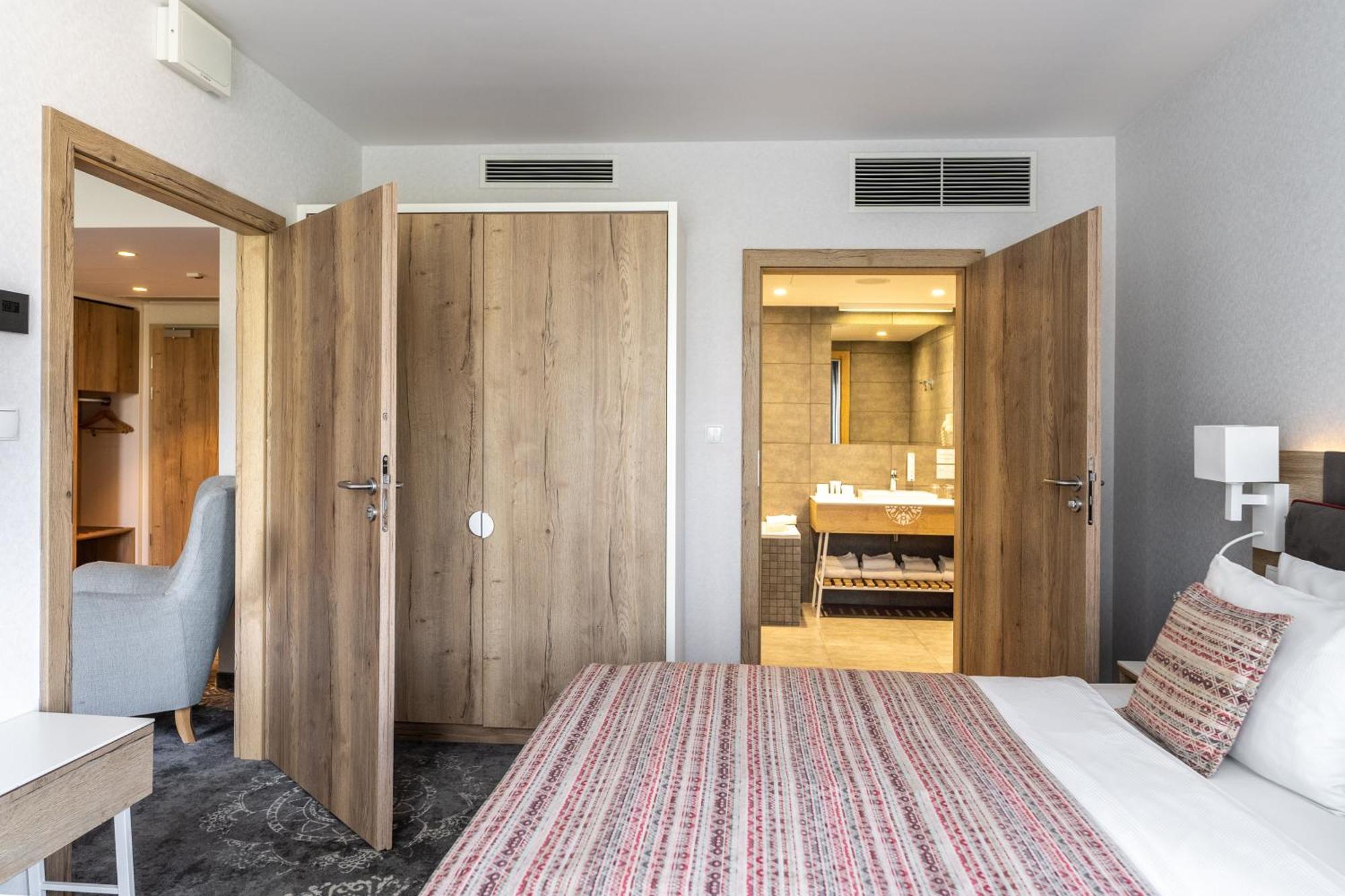 Hotel Aquarion Family & Friends - Destigo Hotels Zakopane Ngoại thất bức ảnh